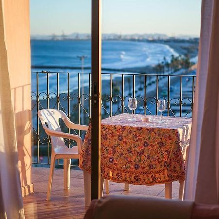 Duplex, Terraza Y Vistas Al Mar Apartman Port Saplaya Kültér fotó