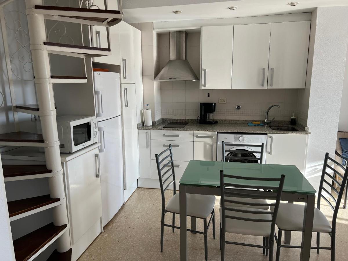 Duplex, Terraza Y Vistas Al Mar Apartman Port Saplaya Kültér fotó