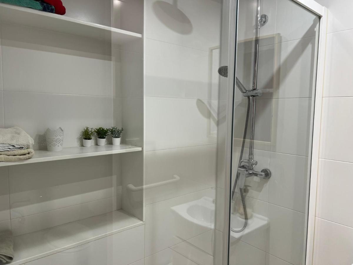 Duplex, Terraza Y Vistas Al Mar Apartman Port Saplaya Kültér fotó